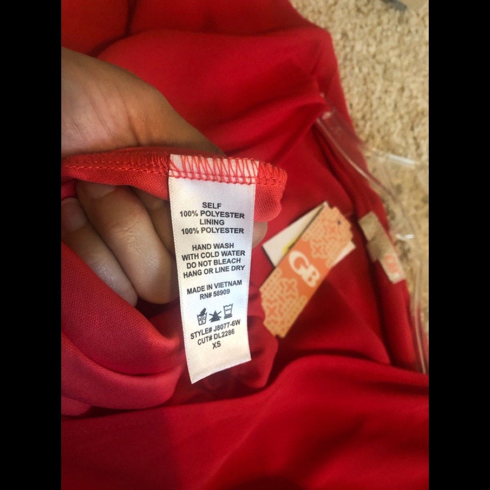 NWT Gianna Bini Red Romper - Valentines Day - Picture 3 of 3